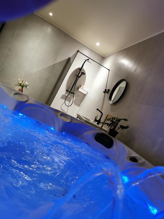 Mica Beauty & Wellness Center Appartement Temse Buitenkant foto